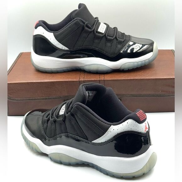 Air Jordan 11 Retro Low GS 'Infrared 23' - Picture 1 of 11